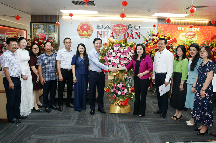 Lãnh đạo Đảng, Nhà nước và các bộ, ngành, địa phương chúc mừng Báo Đại biểu Nhân dân ảnh 10 Lãnh đạo Đảng, Nhà nước và các bộ, ngành, địa phương chúc mừng Báo Đại biểu Nhân dân -0