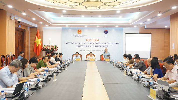 Quang cảnh Tọa đàm về tác hại của các sản phẩm thuốc lá mới đối với thanh thiếu niên Nên cấm kinh doanh và nhập khẩu các sản phẩm thuốc là mới -0