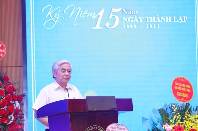 Nguyên Bộ trưởng Bộ Khoa học và Công nghệ Nguyễn Quân, Giám đốc Trung tâm đầu tiên (giai đoạn 2008 - 2011) phát biểu Kỷ niệm 15 năm thành lập Trung tâm Nghiên cứu và Phát triển truyền thông khoa học và công nghệ -0