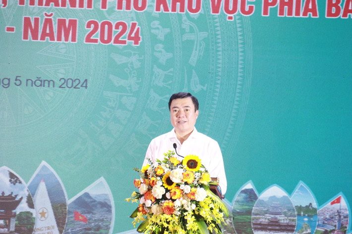 Thứ trưởng Bộ Công Thương Nguyễn Sinh Nhật Tân phát biểu khai mạc hội nghị. Ảnh: ITN Khai mạc hội nghị ngành Công Thương 28 tỉnh, thành phố khu vực phía Bắc lần thứ X năm 2024 -0