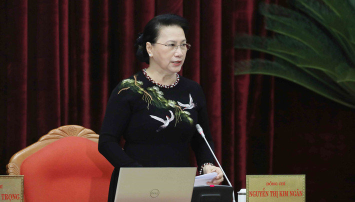 Uỷ viên Bộ Chính trị, Chủ tịch Quốc hội Nguyễn Thị Kim Ngân điều hành phiên họp Ảnh: Phương Hoa Uỷ viên Bộ Chính trị, Chủ tịch Quốc hội Nguyễn Thị Kim Ngân điều hành phiên họp Ảnh: Phương Hoa