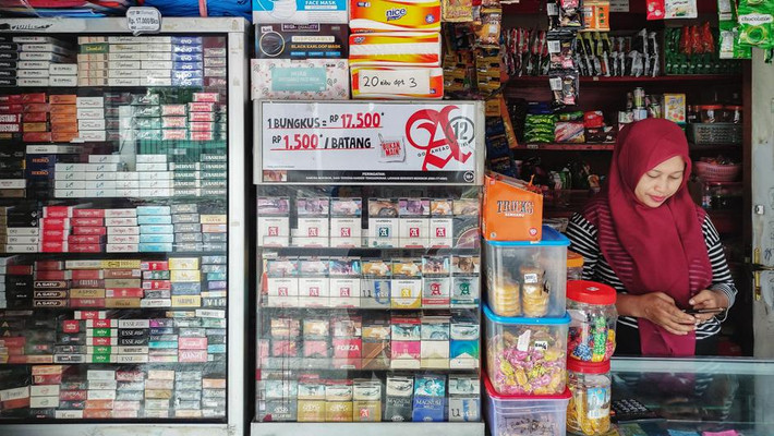 Ảnh: The Jakarta Post Indonesia cấm bán lẻ thuốc lá -0