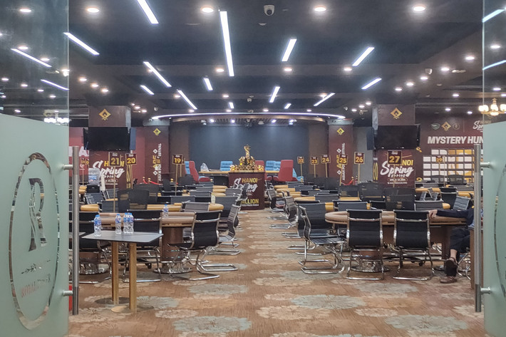 Khán phòng sẽ diễn ra giải đấu Poker được ghi nhận vào ngày 7.4. Hà Nội: Người chơi ngỡ ngàng vì giải đấu Poker hoành tráng “hủy kèo” vào phút chót -0