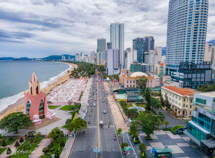 Quảng Trường 2 Tháng 4 (Nha Trang) Để Khu Kinh tế Vân Phong đặc sắc tầm cỡ khu vực -0