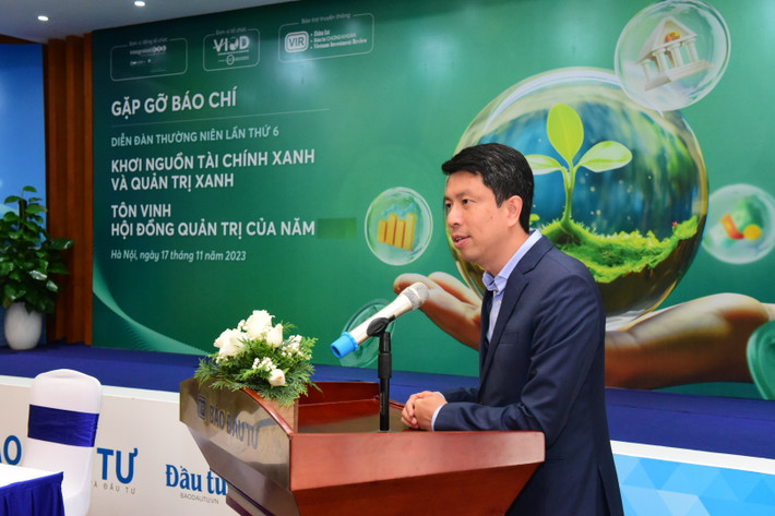Tổng Giám đốc Điều hành VIOD Phan Lê Thành Long phát biểu Lần đầu tiên vinh danh 5 Hội đồng quản trị của năm -0