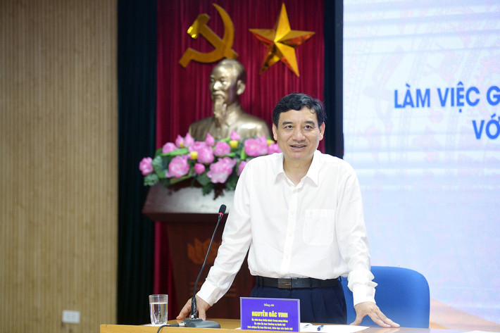 Chủ nhiệm Ủy ban Văn hóa, Giáo dục Nguyễn Đắc Vinh phát biểu tại cuộc làm việc Thường trực Ủy ban Văn hóa, Giáo dục làm việc với Trung ương Đoàn TNCS Hồ Chí Minh -0