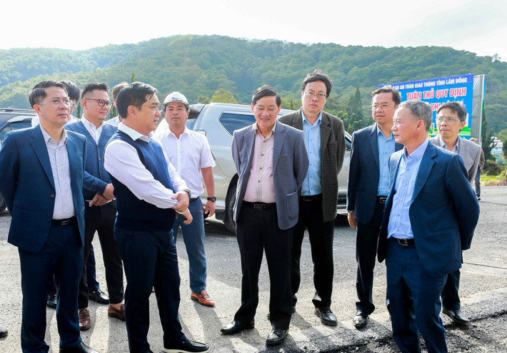 Lãnh đạo tỉnh Lâm Đồng kiểm tra công tác thi công Dự án đèo Prenn Lâm Đông thông xe 3km cuối tuyến Đèo Prenn -0