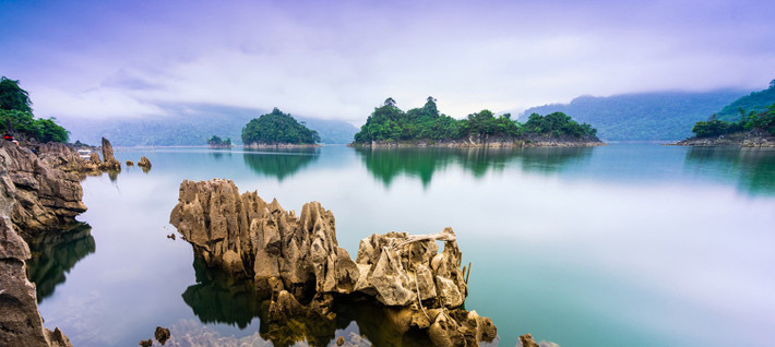 Phát triển du lịch trở thành ngành kinh tế quan trọng của Tuyên Quang. Ảnh: Báo Tuyên Quang Phê duyệt Quy hoạch tỉnh Tuyên Quang thời kỳ 2021-2030, tầm nhìn đến năm 2050 -0