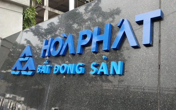 Ông Trần Vũ Minh sinh năm 1966, hiện đang làm Giám đốc tại Công ty TNHH Thương mại và đầu tư Đại Phong hoạt động về bất động sản. “Thiếu gia kín tiếng