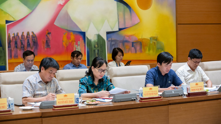 Ban Thường vụ Đảng ủy Khối các cơ quan Trung ương làm việc với Ban Thường vụ Đảng ủy cơ quan Văn phòng Quốc hội ảnh 4 Các đại biểu tham dự cuộc làm việc