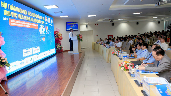 Bệnh viện Trung Ương Huế đã tổ chức Hội thảo khoa học Điều dưỡng khu vực miền Trung mở rộng Lần thứ VIII năm 2022 Hội thảo khoa học Điều dưỡng khu vực miền Trung mở rộng Lần thứ VIII năm 2022 -0