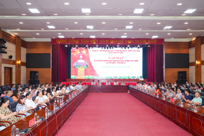 Quang cảnh buổi gặp mặt. Ảnh: Đàm Thanh Thành phố Hải Phòng gặp mặt kỷ niệm 99 năm Ngày Báo chí Cách mạng Việt Nam -0