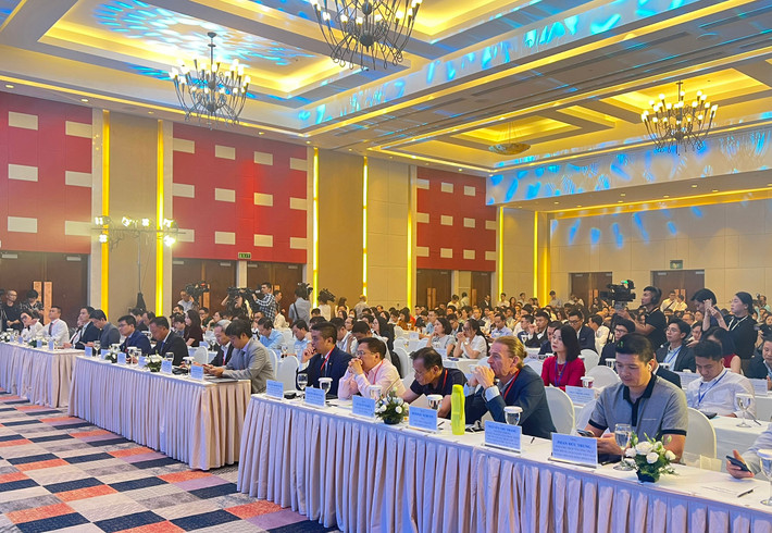 Các đại biểu tham dự diễn đàn. Ảnh: Vũ Quang. Diễn đàn Cấp cao Cố vấn tài chính Việt Nam lần thứ nhất - năm 2023 -0