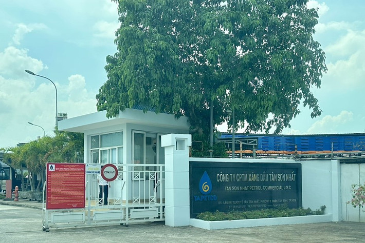 Trụ sở Công ty Cổ phần Thương mại Xăng dầu Tân Sơn Nhất tại quận Tân Bình, TP. Hồ Chí Minh Cần biện pháp mạnh để buộc Công ty TAPETCO thi hành án đúng pháp luật -0