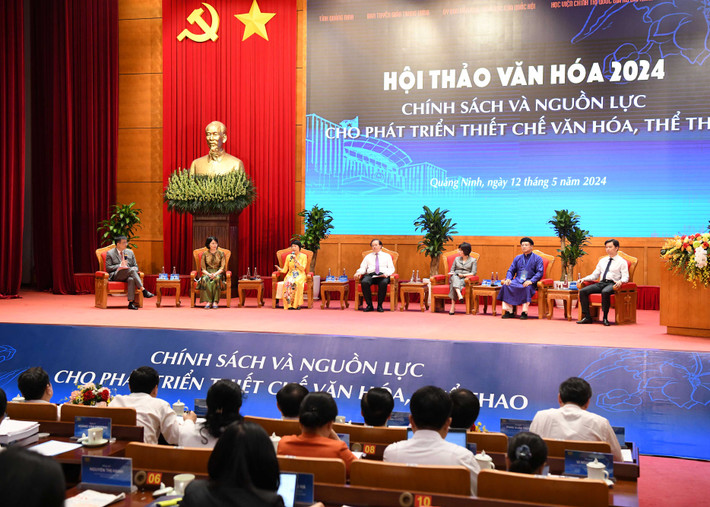 Đầu tư đúng mức để có công trình xứng tầm thời đại ảnh 1 Các đại biểu thảo luận tại Hội thảo Văn hóa 2024. Ảnh: Lâm Hiển