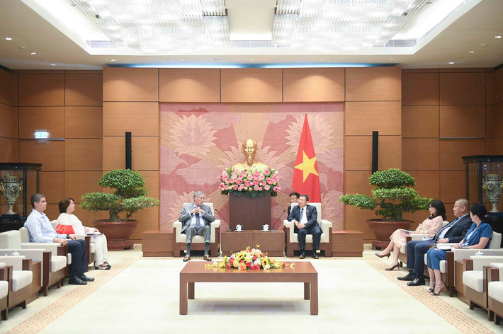 Quang cảnh cuộc tiếp Quang cảnh cuộc tiếp