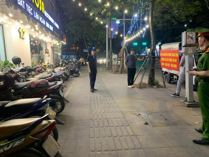 Lực lượng chức năng phường Ngọc Khánh ra quân lập lại trật tự đô thị Quận Ba Đình, Hà Nội: Xử phạt 1.896 trường hợp vi phạm trật tự giao thông, đô thị -0