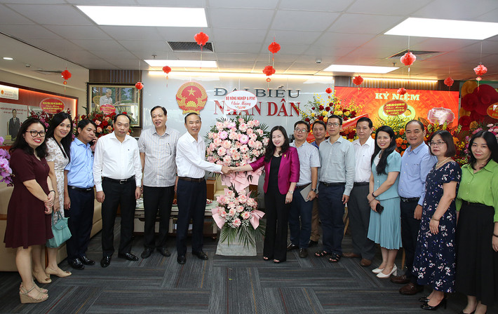 Lãnh đạo Đảng, Nhà nước và các bộ, ngành, địa phương chúc mừng Báo Đại biểu Nhân dân ảnh 5 Lãnh đạo Đảng, Nhà nước và các bộ, ngành, địa phương chúc mừng Báo Đại biểu Nhân dân -0