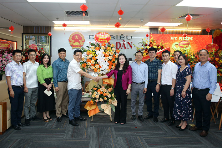 Lãnh đạo Đảng, Nhà nước và các bộ, ngành, địa phương chúc mừng Báo Đại biểu Nhân dân ảnh 15 Lãnh đạo Đảng, Nhà nước và các bộ, ngành, địa phương chúc mừng Báo Đại biểu Nhân dân -0