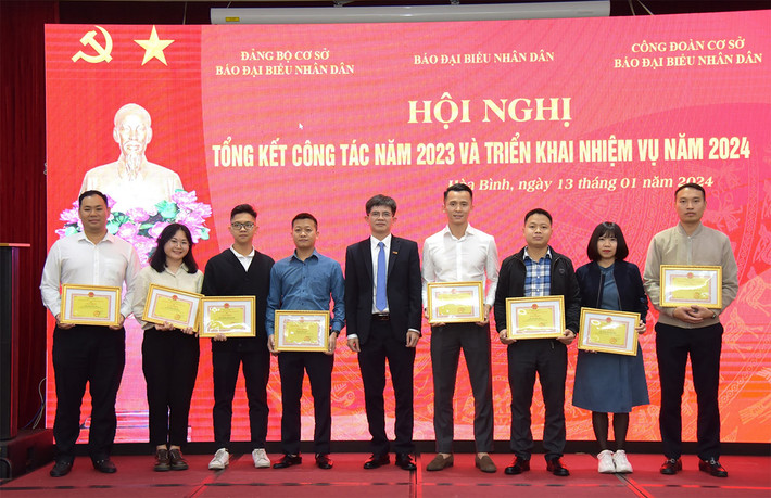 Báo Đại biểu Nhân dân triển khai nhiệm vụ năm 2024 ảnh 23 Báo Đại biểu Nhân dân triển khai nhiệm vụ năm 2024 -7
