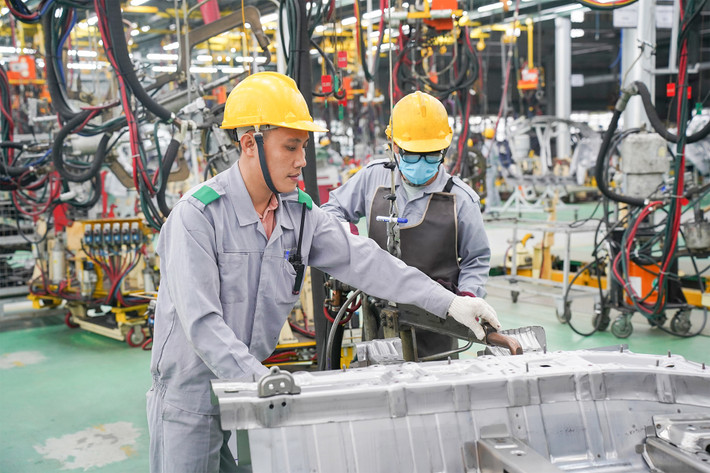 THACO đẩy mạnh sản xuất kinh doanh, tiếp tục giữ vững vị thế tại thị trường Việt Nam, mở rộng thị trường xuất khẩu. Ảnh: THACO THACO đẩy mạnh sản xuất kinh doanh, tiếp tục giữ vững vị thế tại thị trường Việt Nam, mở rộng thị trường xuất khẩu. Ảnh: THACO