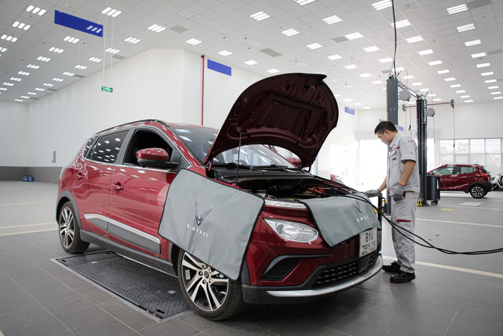 Xưởng dịch vụ tại showroom VinFast 3S Gia Lai với trang thiết bị hiện đại VinFast khai trương showroom 3S Gia Lai lớn nhất khu vực Miền Trung - Tây Nguyên -0