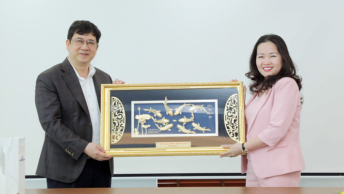 Báo Đại biểu Nhân dân thăm, làm việc với Trường Đại học Phenikaa ảnh 7 Báo Đại biểu Nhân dân thăm, làm việc với Trường Đại học Phenikaa -4