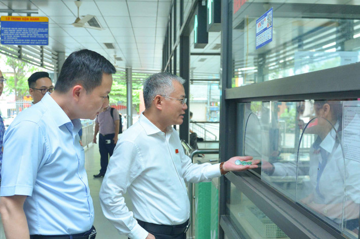 Khảo sát tuyến xe bus BRT bến xe Kim Mã - Yên Nghĩa và tuyến đường sắt trên cao Cát Linh – Hà Đông ảnh 2 Khảo sát tuyến xe bus BRT bến xe Kim Mã - Yên Nghĩa và tuyến đường sắt trên cao Cát Linh – Hà Đông ảnh 2