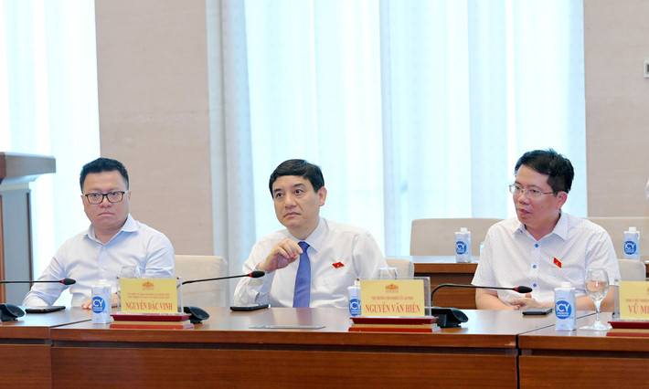 Chủ tịch Quốc hội Trần Thanh Mẫn: Tiếp tục thông tin kịp thời, có trọng tâm, trọng điểm, làm nổi bật những nét mới, các quyết sách của Quốc hội ảnh 8 Chủ tịch Quốc hội Trần Thanh Mẫn: Tiếp tục thông tin kịp thời, có trọng tâm, trọng điểm, làm nổi bật những nét mới, các quyết sách của Quốc hội -0