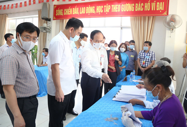 Chủ tịch UBBC thành phố Nguyễn Ngọc Tuấn kiểm tra tiến độ thực hiện bầu cử tại huyện Thường Tín Chủ tịch UBBC thành phố Nguyễn Ngọc Tuấn kiểm tra tiến độ thực hiện bầu cử tại huyện Thường Tín