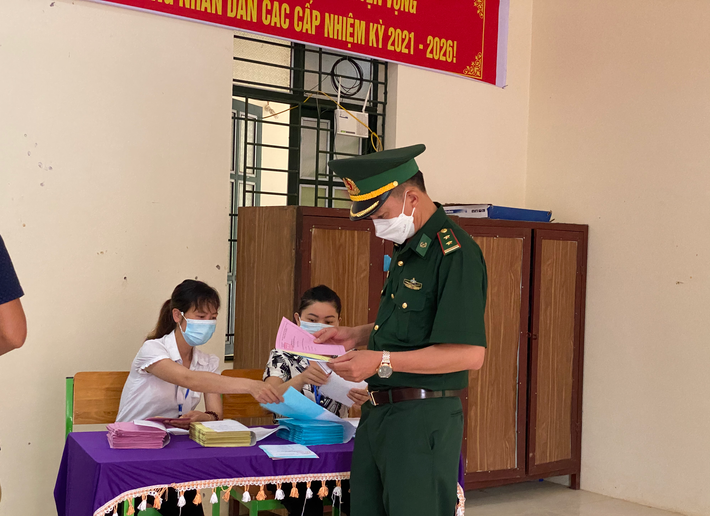 Cử tri tại huyện Mường Tè, tỉnh Lai Châu tích cực tham gia bầu cử ĐBQH, đại biểu HĐND các cấp nhiệm kỳ 2021-2026 Cử tri tại huyện Mường Tè, tỉnh Lai Châu tích cực tham gia bầu cử ĐBQH, HĐND các cấp nhiệm kỳ 2021-2026