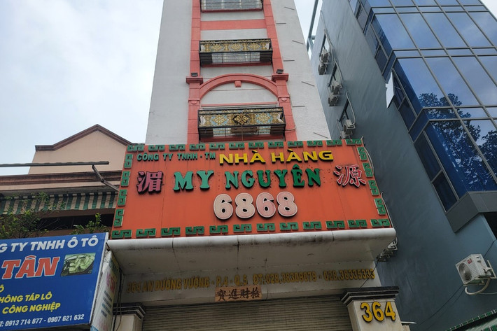 Công ty TNHH Thương mại nhà hàng My Nguyên 6868 bị xử phạt 50 triệu đồng. Ảnh: Quang Phương. TP. Hồ Chí Minh: Nhiều nhà hàng ăn uống, karaoke bị xử phạt vì vi phạm hàng loạt quy định của pháp luật -0