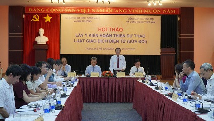 Phó Chủ tịch Quốc hội Nguyễn Đức Hải phát biểu chỉ đạo tại hội thảo Phó Chủ tịch Quốc hội Nguyễn Đức Hải dự Hội thảo lấy ý kiến hoàn thiện dự án Luật Giao dịch điện tử (sửa đổi) -0