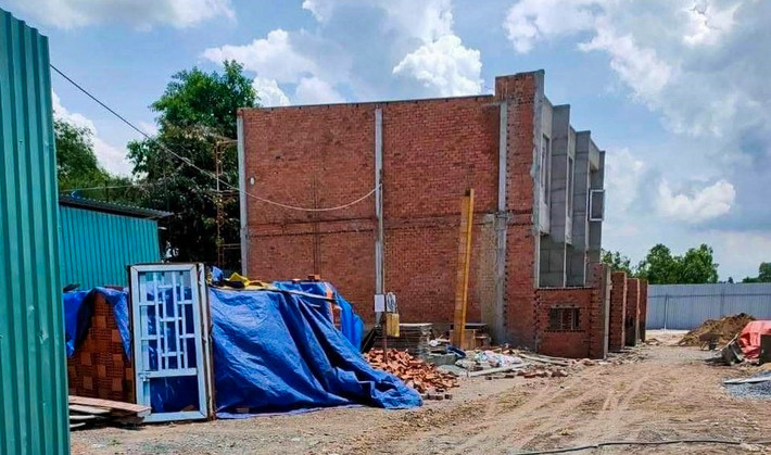 Khu đất có nguồn gốc là đầm lầy, đất nuôi trồng thuỷ sản nhưng UBND TP Biên Hoà đã cấp GCNQSDĐ, quyền sở hữu nhà ở và tài sản gắn liền với đất cho một hộ dân trong đó có 200m2 đất ở đô thị sai quy định Đồng Nai: Làm rõ việc hô biến đất thuỷ sản thành đất ở để xây dựng trái quy định