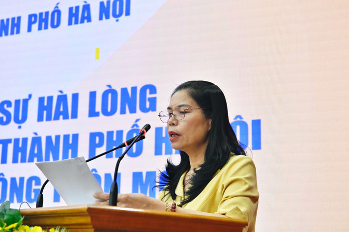 Phó Chủ tịch Ủy ban Mặt trận Tổ quốc Việt Nam TP. Hà Nội Đặng Thị Phương Hoa phát biểu tại hội nghị Lấy người dân là trung tâm của nông thôn mới -0