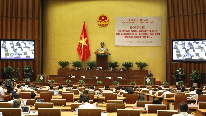 Hội nghị đại biểu Quốc hội hoạt động chuyên trách cho ý kiến về dự thảo Nghị quyết ban hành Nội quy kỳ họp Quốc hội (sửa đổi) ngày 8.9 Ảnh: Hồ Long Hội nghị đại biểu Quốc hội hoạt động chuyên trách cho ý kiến về dự thảo Nghị quyết ban hành Nội quy kỳ họp Quốc hội (sửa đổi) ngày 8.9 Ảnh: Hồ Long