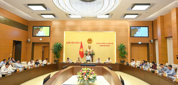 Chủ tịch Quốc hội Trần Thanh Mẫn phát biểu bế mạc Phiên họp thứ 36. Ảnh: Hồ Long Chủ tịch Quốc hội Trần Thanh Mẫn: Phối hợp chặt chẽ, đồng bộ, khẩn trương để gửi tài liệu Kỳ họp đến đại biểu Quốc hội theo đúng quy định -0