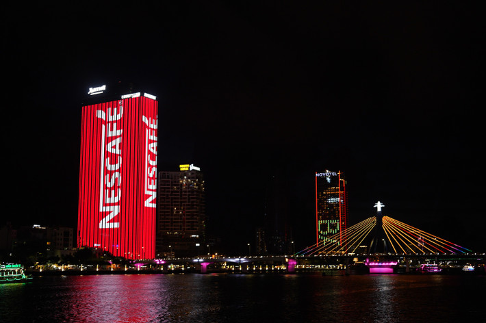 NESCAFÉ quảng cáo 3D ấn tượng tại tòa nhà JW Marriott từ 22 - 24.6 Chuỗi hoạt động “Khơi mở thế giới của bạn” của NESCAFÉ thu hút hàng nghìn người tham gia, trải nghiệm -0