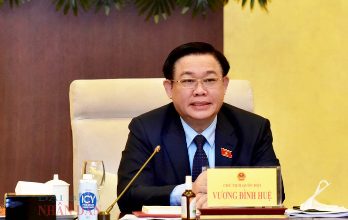 Chủ tịch Quốc hội Vương Đình Huệ phát biểu tại cuộc làm việc Ảnh: Lâm Hiển Chủ tịch Quốc hội Vương Đình Huệ phát biểu tại cuộc làm việc Ảnh: Lâm Hiển