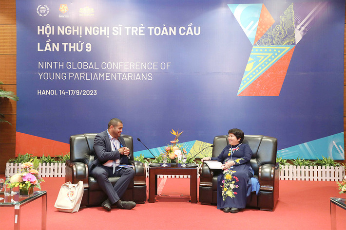 Chủ nhiệm Ủy ban Xã hội Nguyễn Thúy Anh tiếp Chủ tịch Mạng lưới Nghị sĩ trẻ Pháp ngữ ảnh 4 Chủ nhiệm Ủy ban Xã hội Nguyễn Thúy Anh tiếp Chủ tịch Mạng lưới Nghị sĩ trẻ Pháp ngữ -2