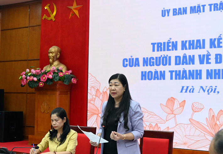 Chủ tịch Ủy ban Mặt trận Tổ quốc Việt Nam TP. Hà Nội Nguyễn Lan Hương phát biểu tại hội nghị Lấy người dân là trung tâm của nông thôn mới -0