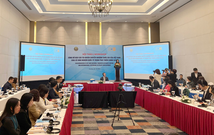 Toàn cảnh Hội thảo. Ảnh: Vũ Quang 90% tổng giá trị thặng dư toàn xã hội do lao động 25 - 49 tuổi tạo ra -0