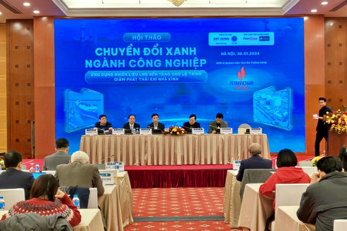 Quang cảnh hội thảo Tháo gỡ khó khăn để điện khí thiên nhiên hóa lỏng phát triển -0