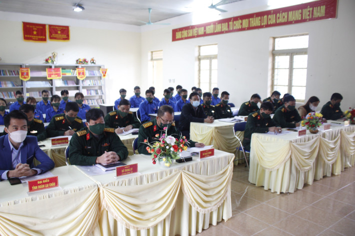 25 trí thức trẻ tình nguyện đến nhận nhiệm vụ phát triển kinh tế ở vùng biên giới tại Khu Kinh tế - Quốc phòng Phong Thổ, tỉnh Lai Châu. Nguồn: INT Trí thức trẻ hiến kế từ mô hình trồng huyền sâm -0