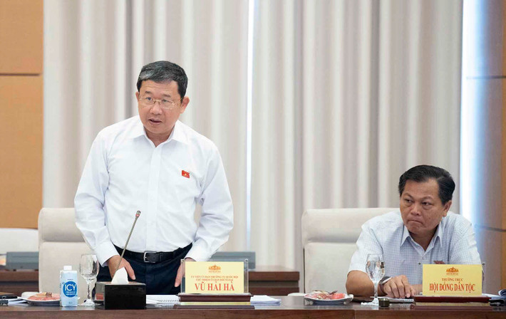 Chủ nhiệm Ủy ban Đối ngoại Vũ Hải Hà phát biểu Phó Chủ tịch Quốc hội Nguyễn Khắc Định chủ trì họp giao ban giữa Lãnh đạo Quốc hội và Thường trực các cơ quan của Quốc hội -0
