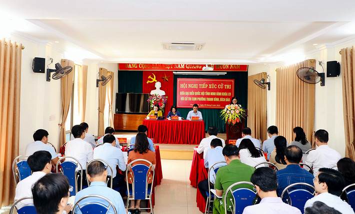 Toàn cảnh Hội nghị Trưởng Ban Công tác đại biểu Nguyễn Thị Thanh tiếp xúc cử tri thành phố Ninh Bình -0