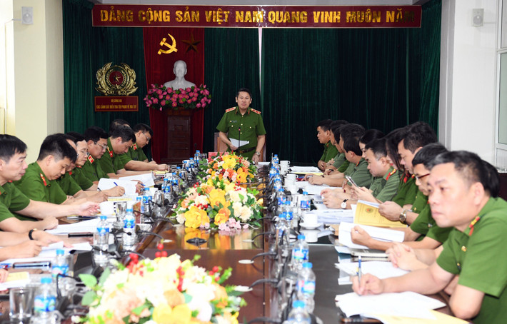 Đấu tranh không khoan nhượng với tội phạm ma túy hoạt động trên Internet ảnh 1 Đấu tranh không khoan nhượng tội phạm ma túy lợi dụng không gian mạng -0