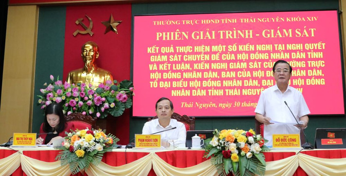 Phó Chủ tịch Thường trực HĐND tỉnh Đỗ Đức Công điều hành nội dung giải trình - giám sát 2.jpg -0