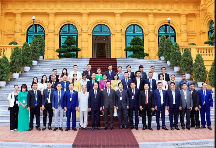 Chủ tịch nước Võ Văn Thưởng gặp mặt đại biểu Tổng Hội Nông nghiệp và Phát triển nông thôn Việt Nam ảnh 6 Chủ tịch nước Võ Văn Thưởng gặp mặt đại biểu Tổng Hội Nông nghiệp và Phát triển nông thôn Việt Nam -4