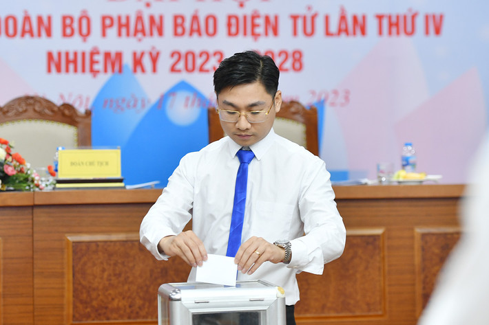 Đại hội Công đoàn Báo Điện tử, Báo Đại biểu Nhân dân nhiệm kỳ 2023 - 2028 ảnh 10 Đại hội Công đoàn Báo Điện tử, Báo Đại biểu Nhân dân nhiệm kỳ 2023 - 2028 -7